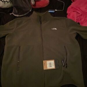 Xl north face sweater